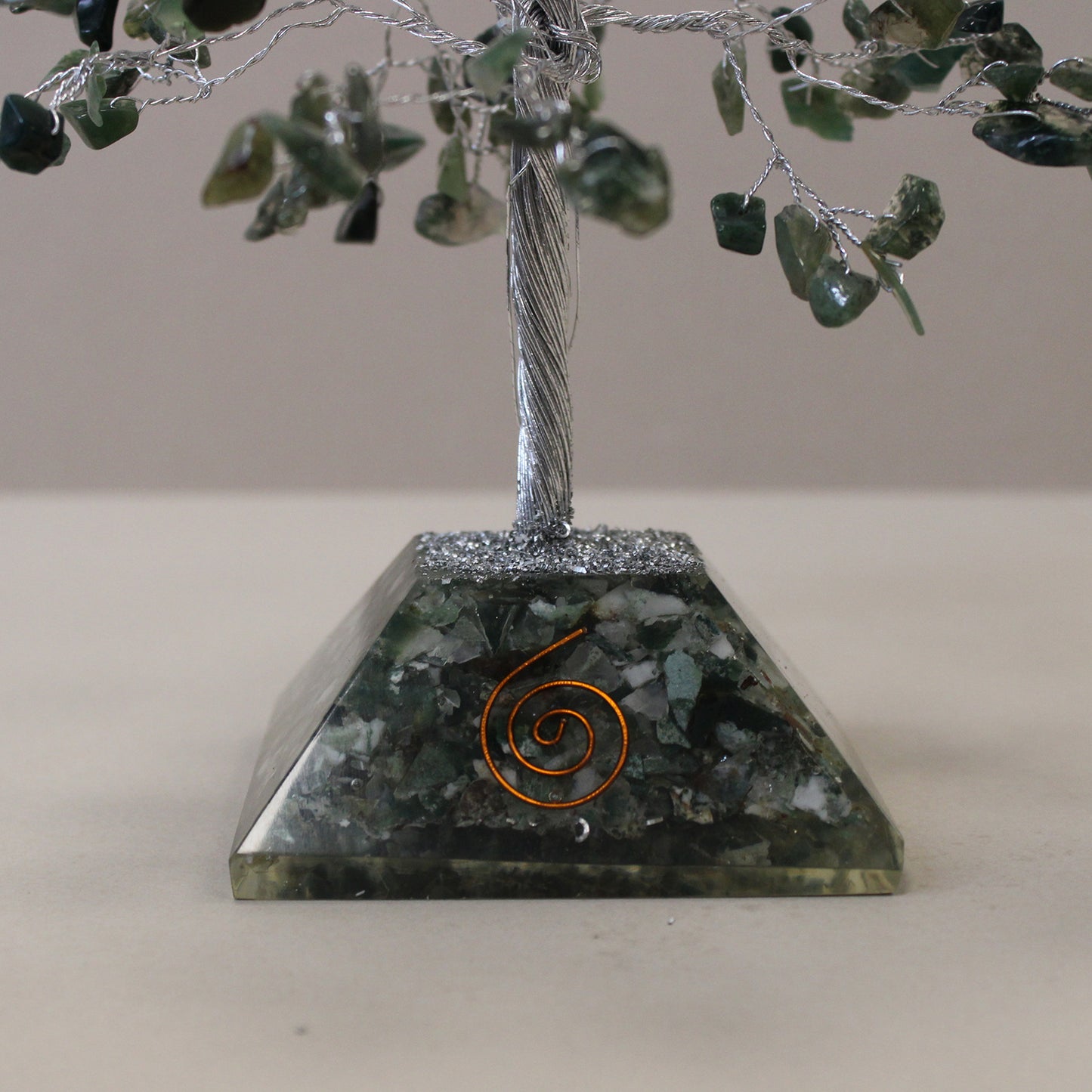 Gemstone Tree with Organite - Moss Agate (320 stones)
